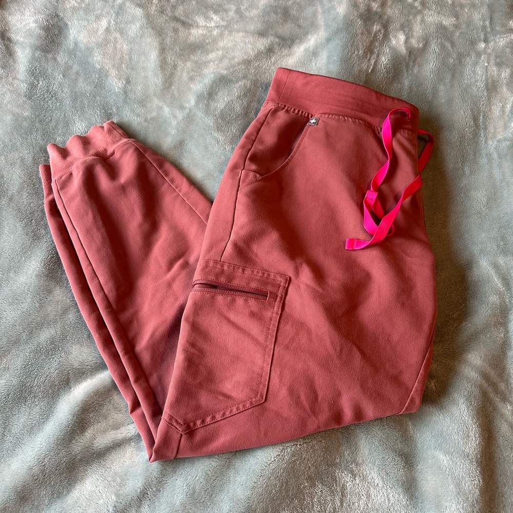 Figs High Waisted Zamora Jogger Scrub Pants™